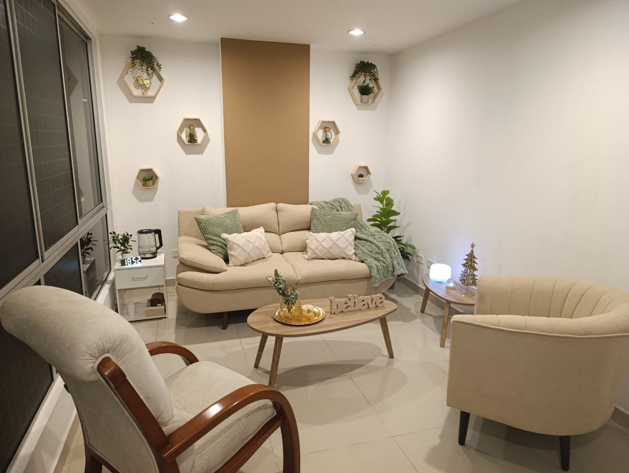 WhatsApp Image 2025-11-22 at 08.25.24